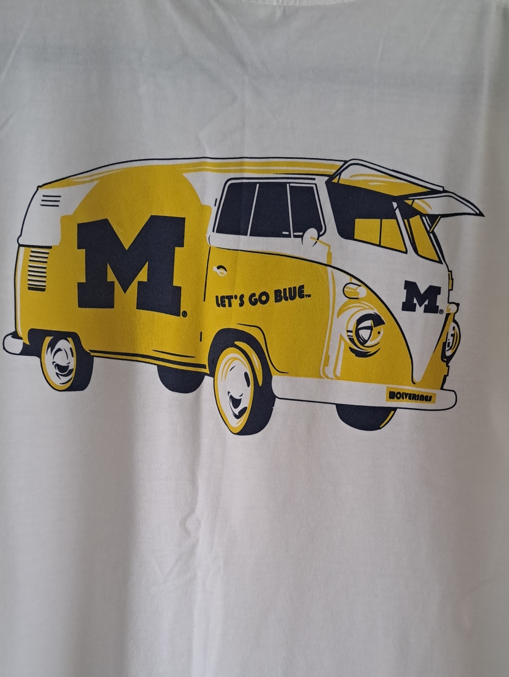 U Of M University Of Michigan Long Sleeve Tee. Size Medium Volkswagen Bus